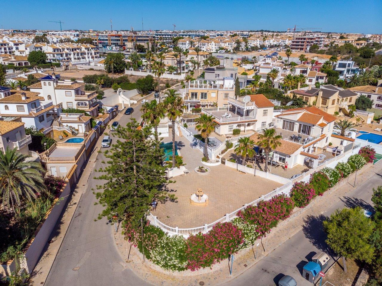Verkoop van villa in Orihuela Costa
