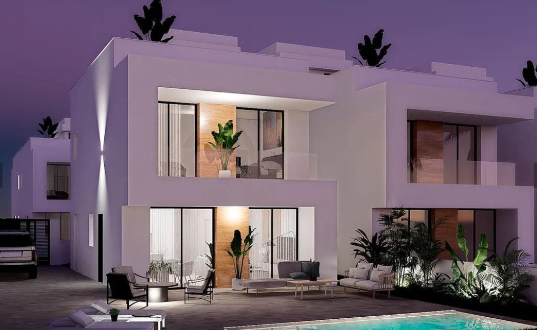 For sale of chalet in Orihuela Costa