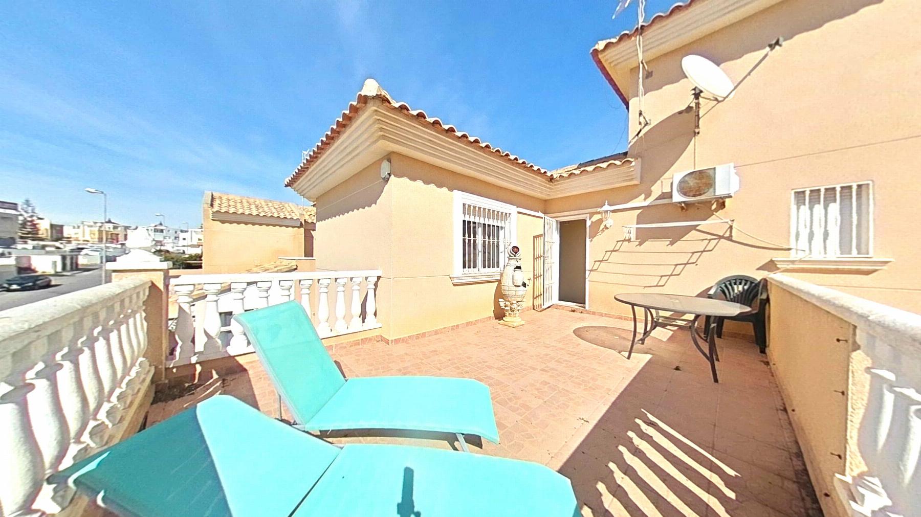 Venta de chalet en Orihuela Costa