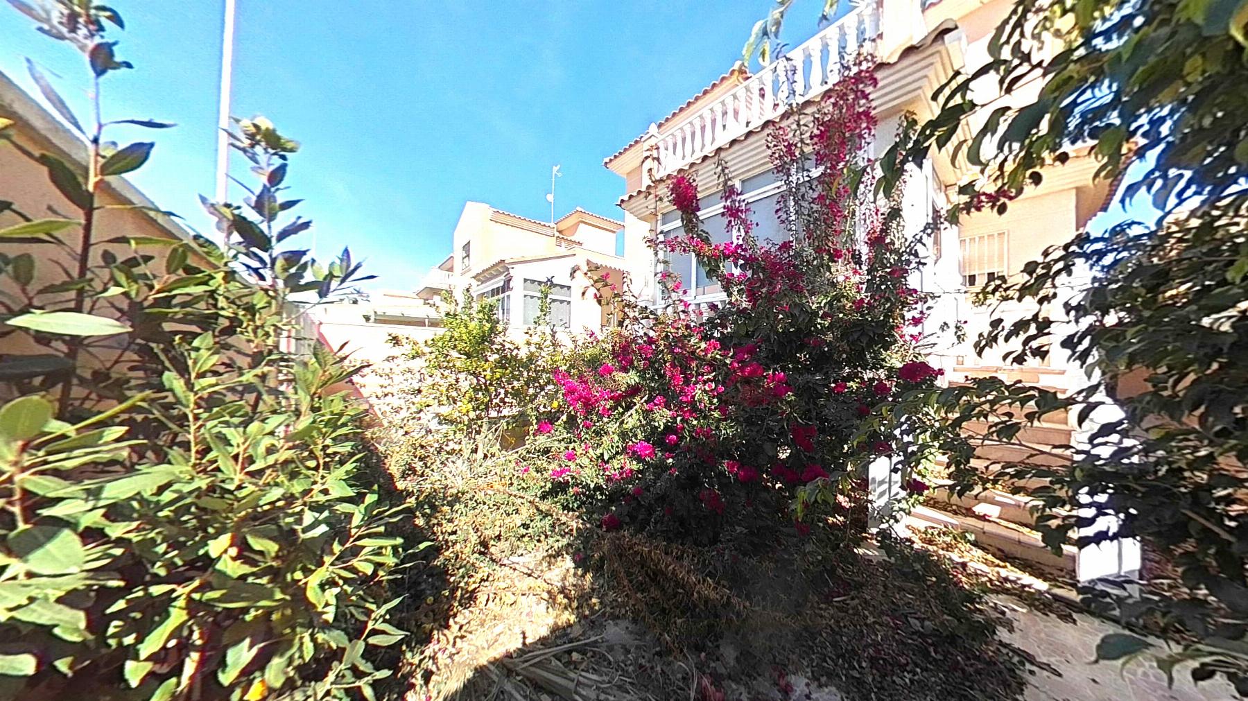 Venta de chalet en Orihuela Costa