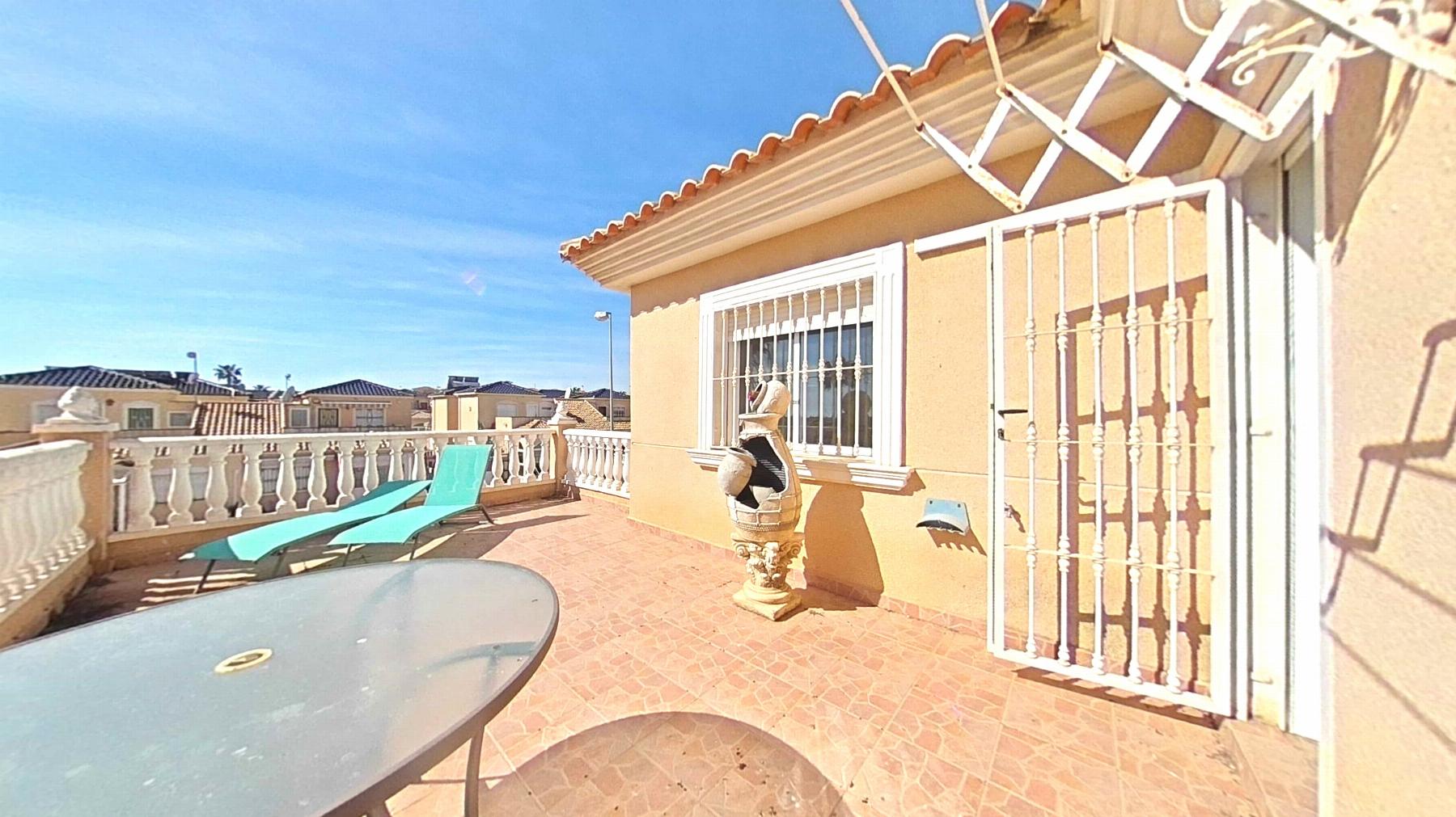 Venta de chalet en Orihuela Costa