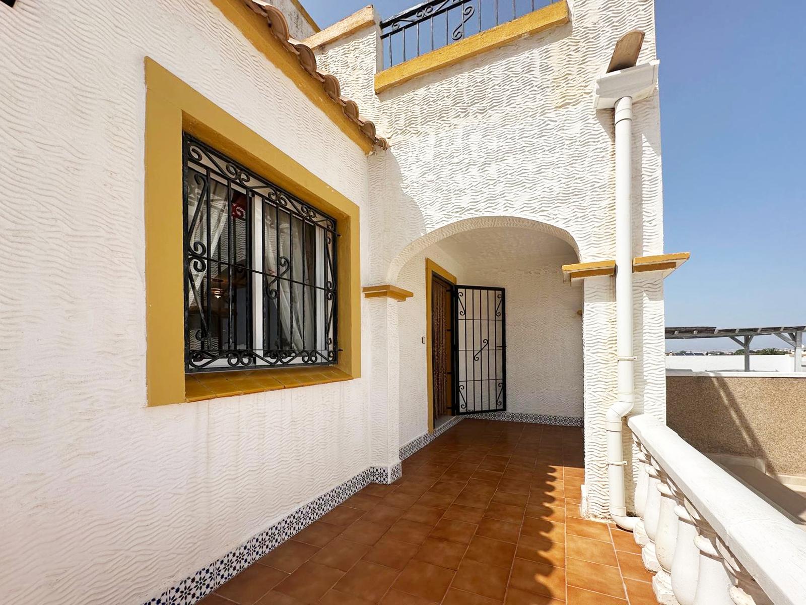 For sale of chalet in Orihuela Costa