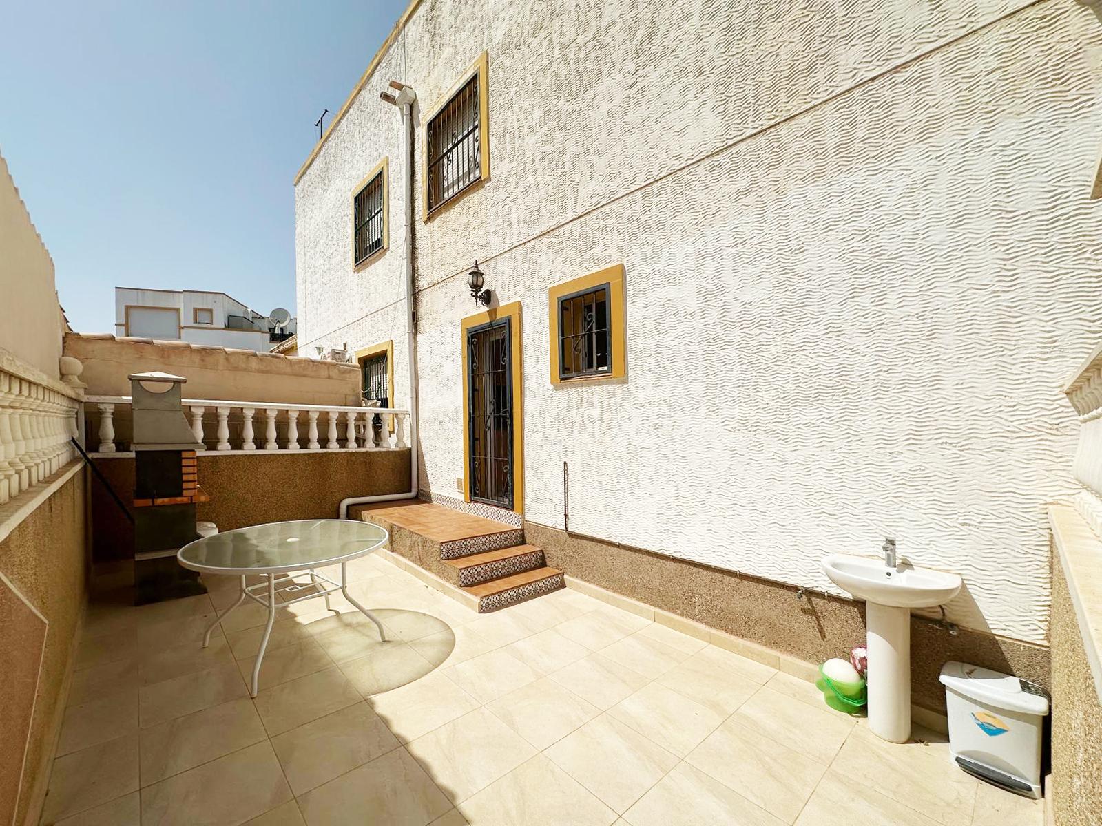 For sale of chalet in Orihuela Costa