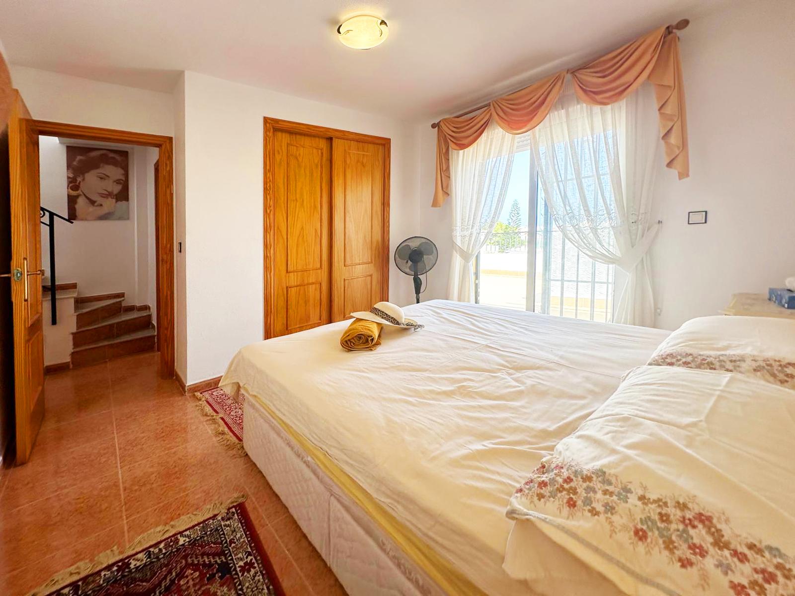 For sale of chalet in Orihuela Costa