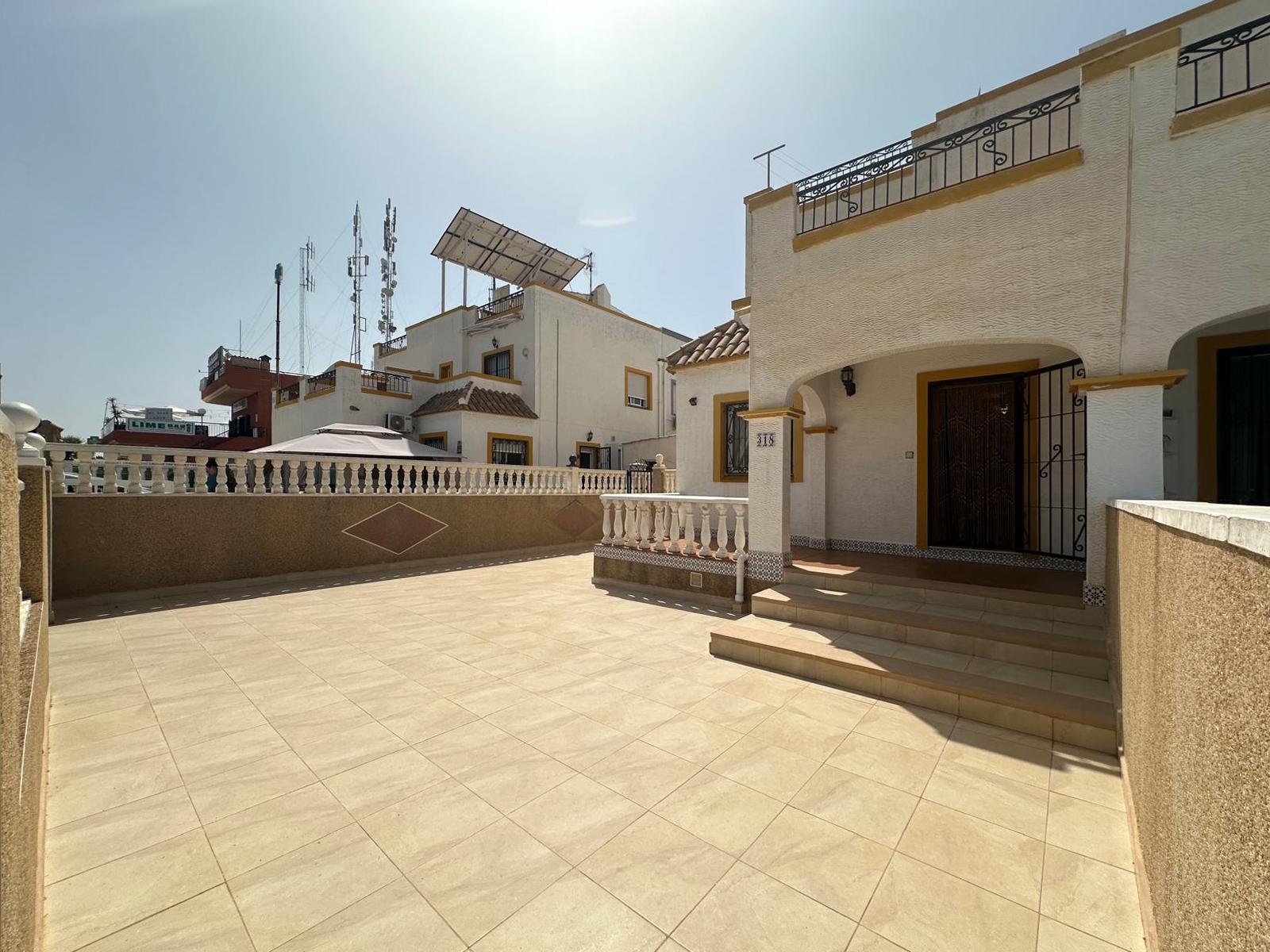 For sale of chalet in Orihuela Costa