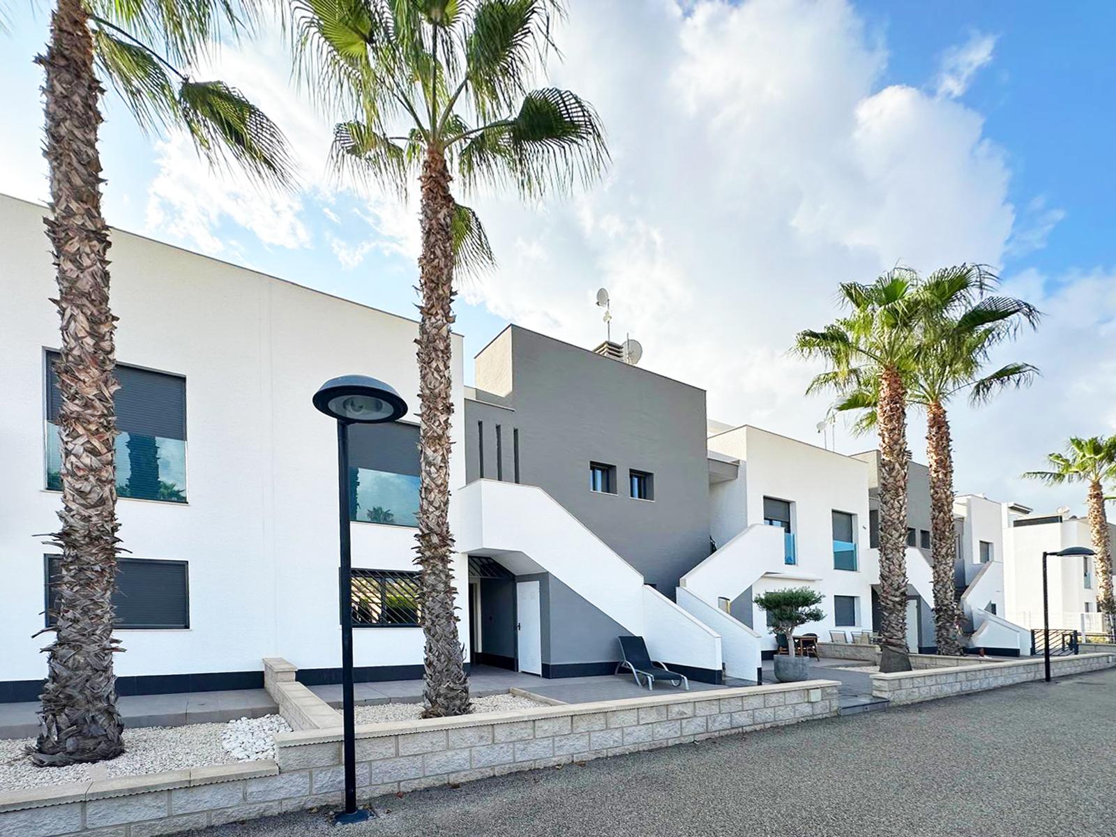 For sale of bungalow in Orihuela Costa