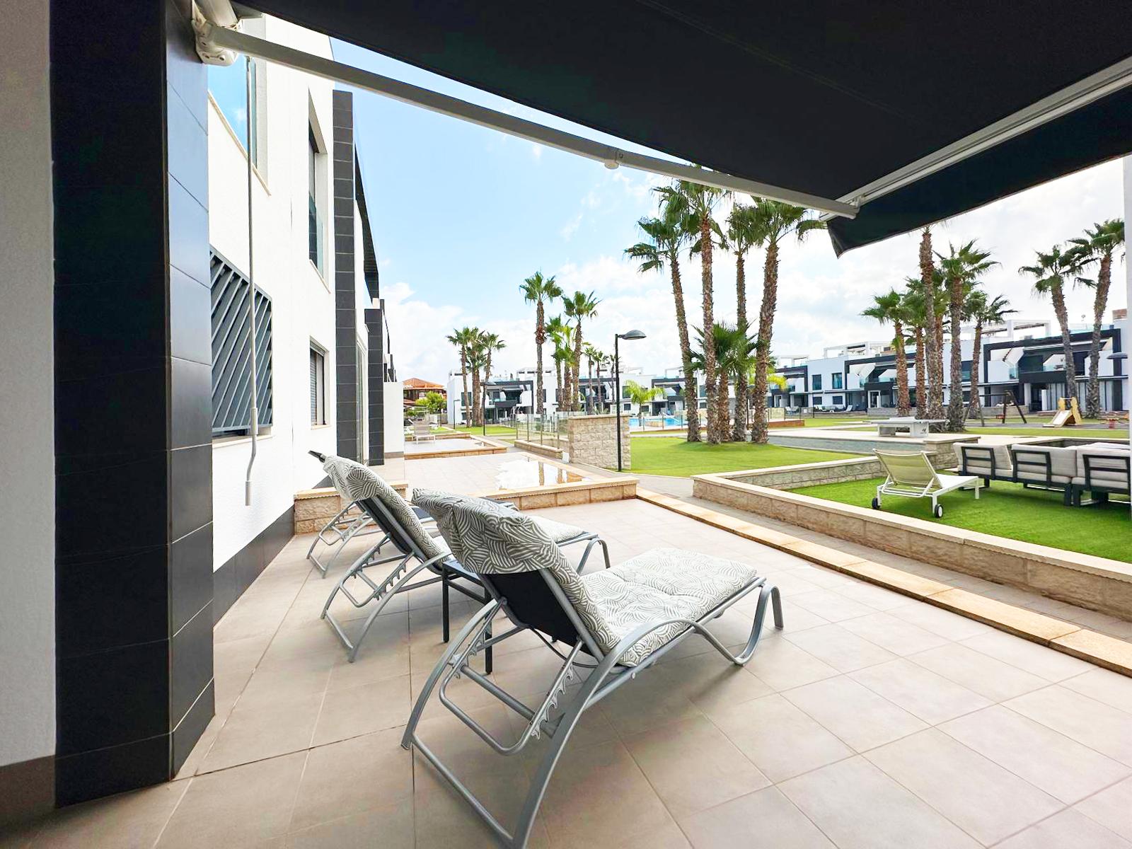 For sale of bungalow in Orihuela Costa