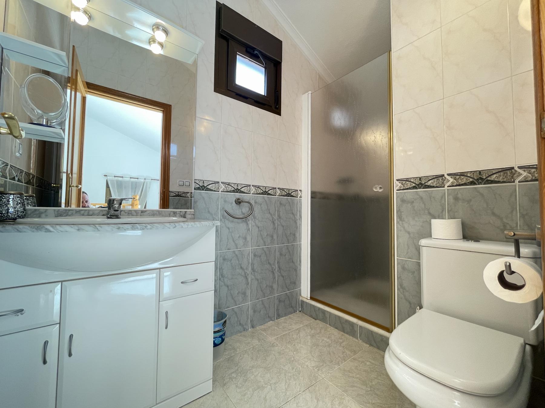 For sale of chalet in Guardamar del Segura