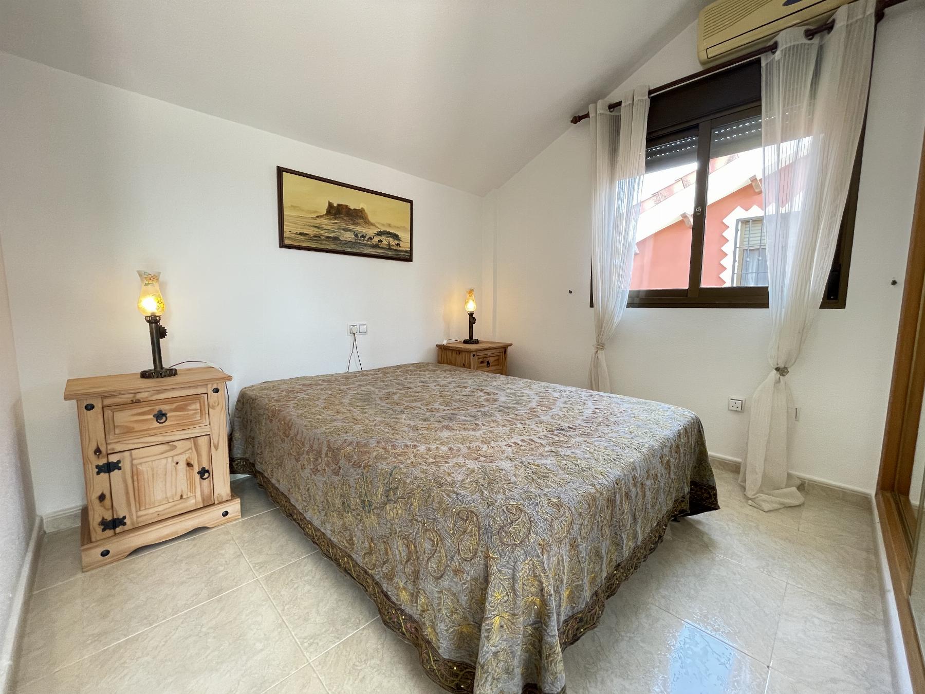 For sale of chalet in Guardamar del Segura