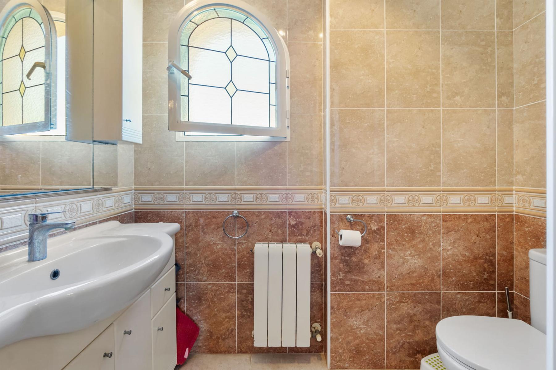 Köp av chalet i Orihuela Costa