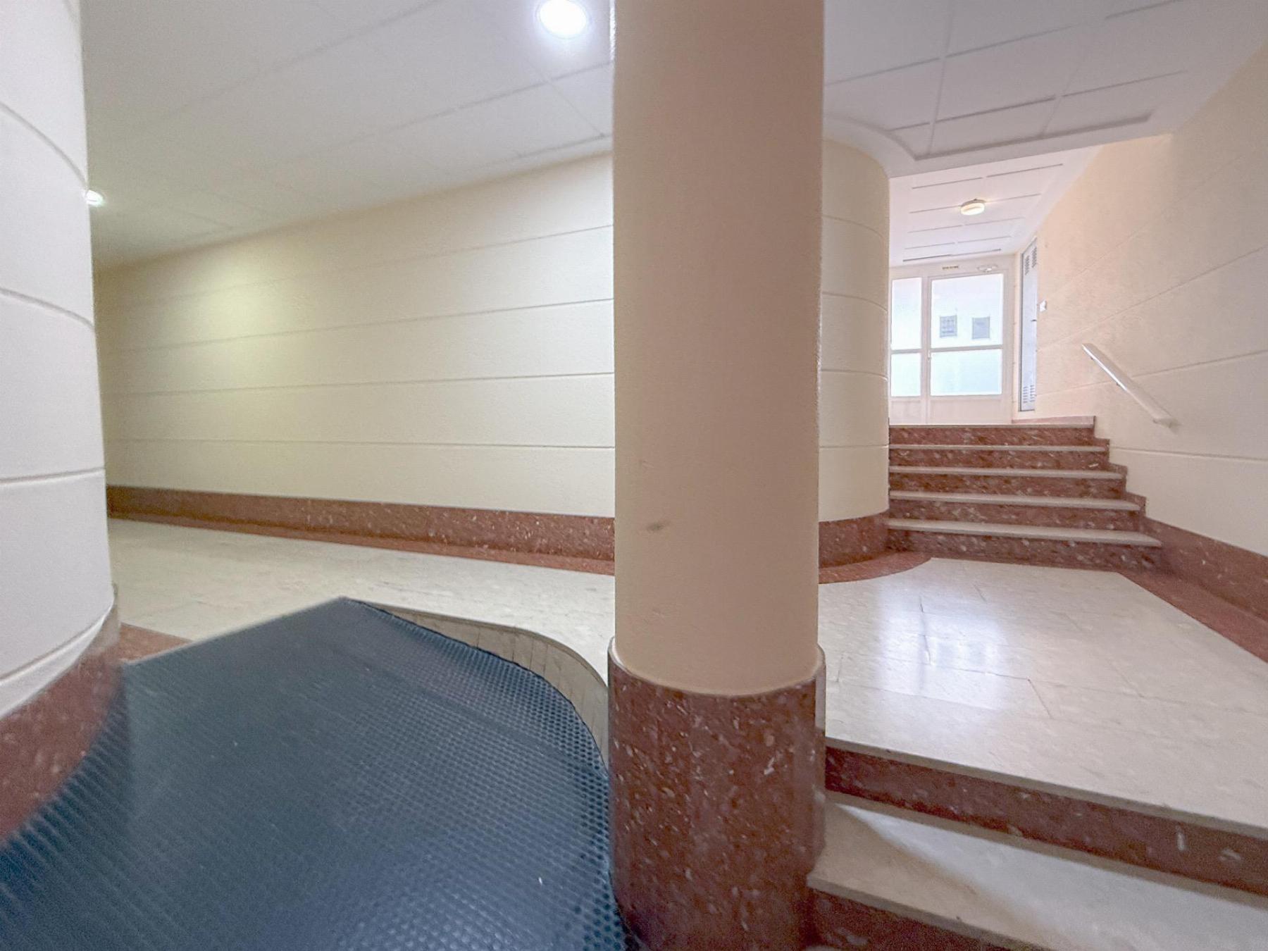 Entry/Exit