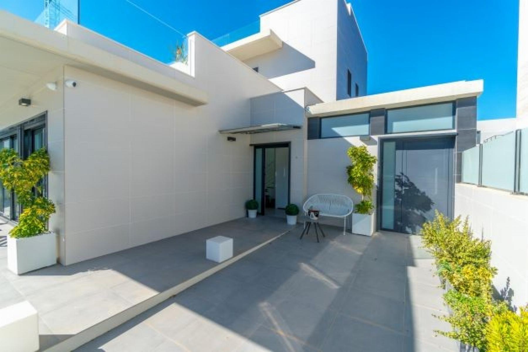 Venta de chalet en Orihuela Costa