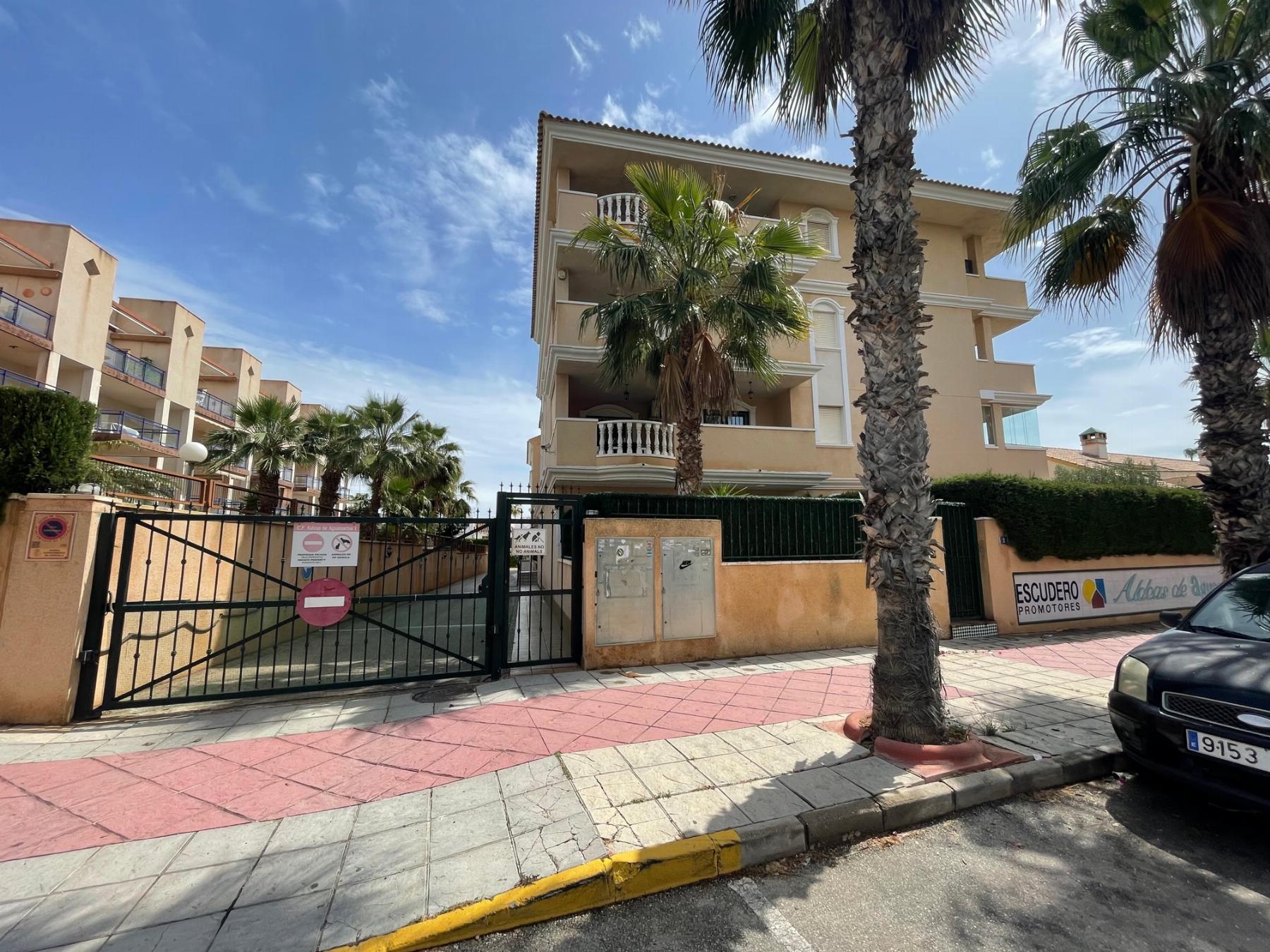 Venta de garaje en Orihuela Costa