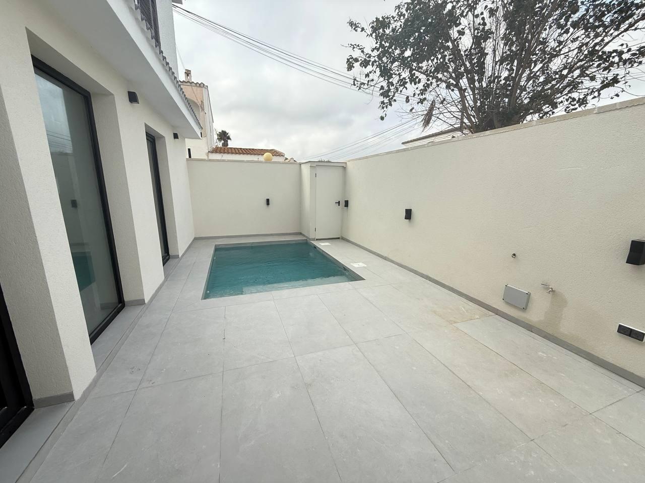 For sale of bungalow in Orihuela Costa