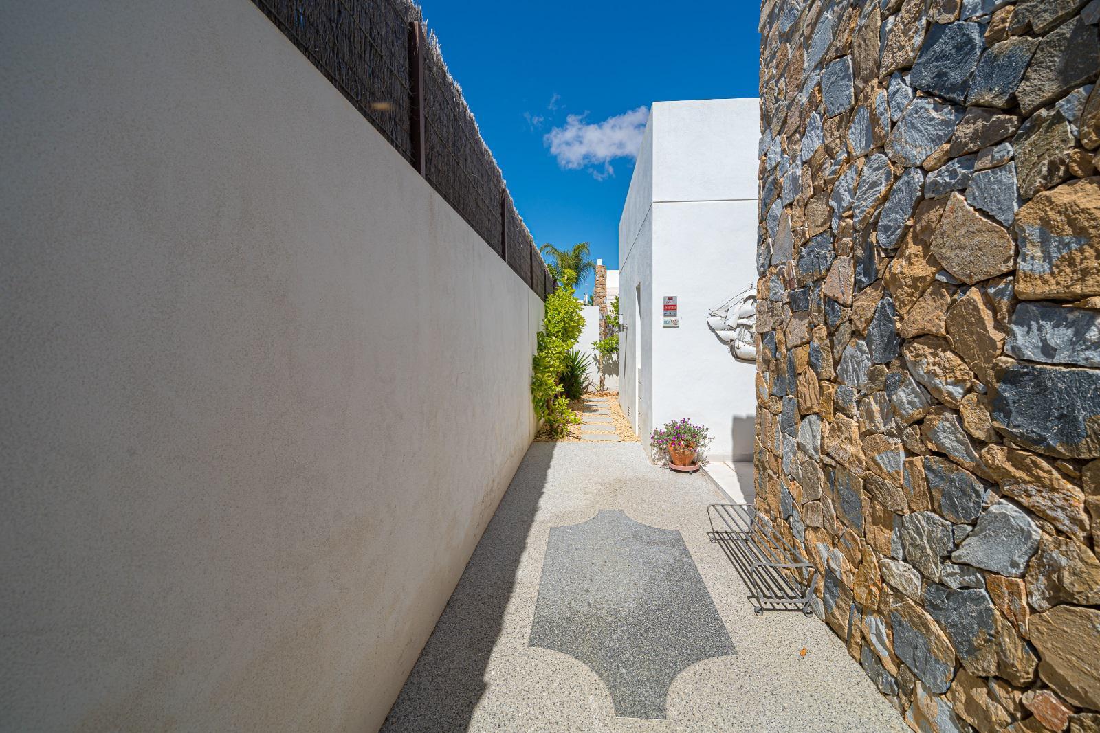 Verkoop van kleine villa in Orihuela Costa