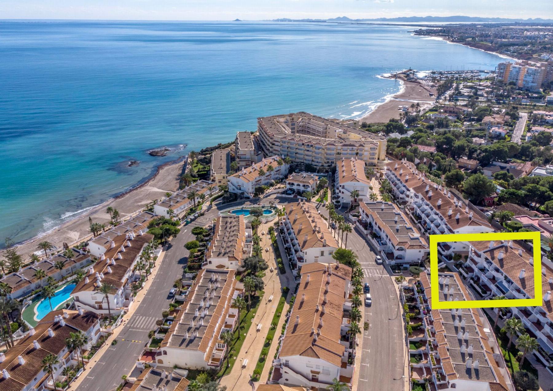 Verkoop van kleine villa in Orihuela Costa