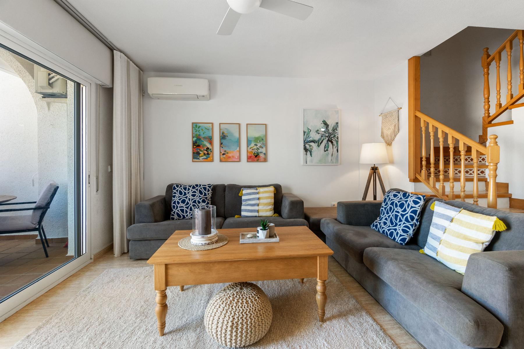 Verkoop van kleine villa in Orihuela Costa