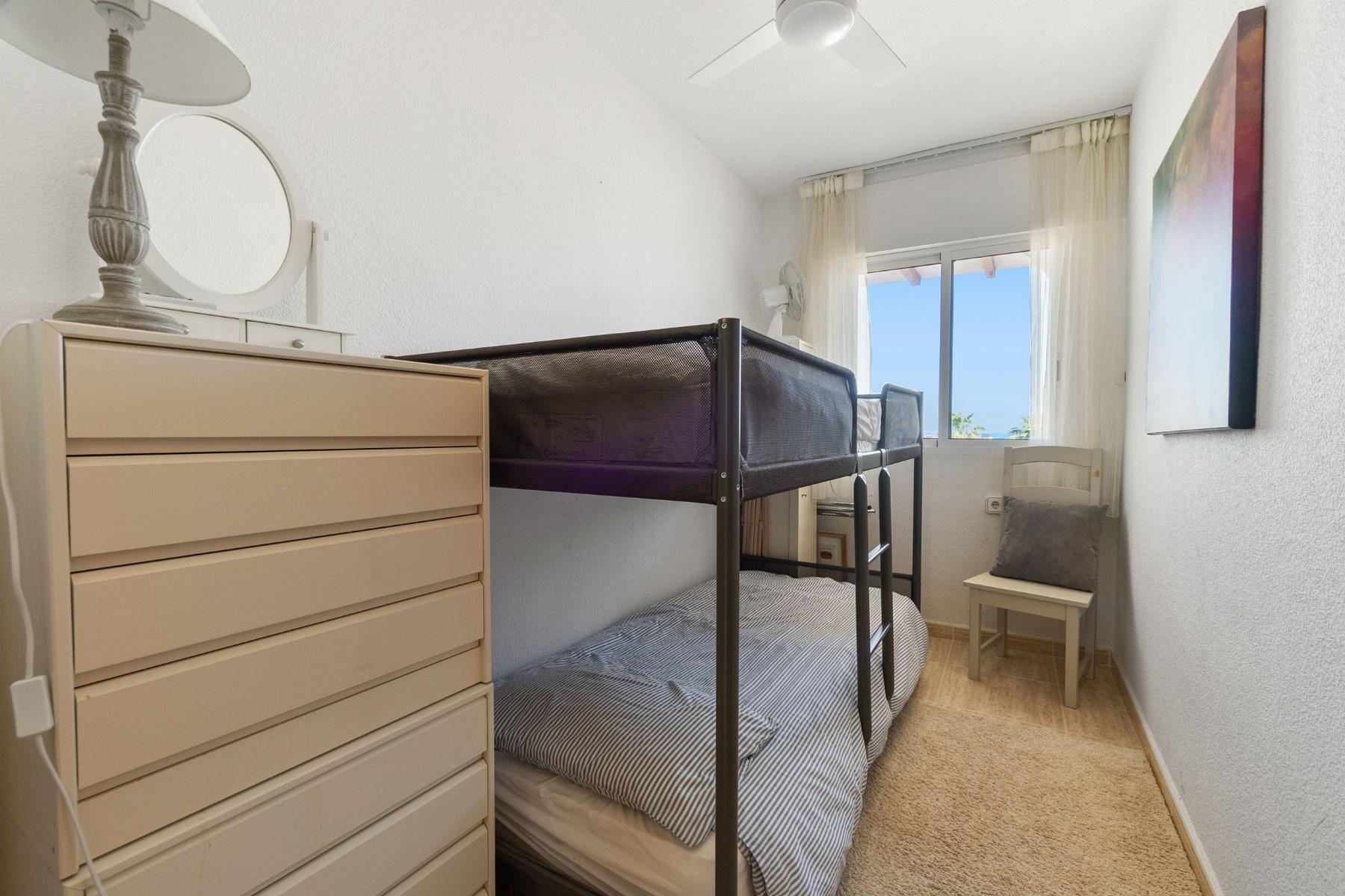 Verkoop van kleine villa in Orihuela Costa
