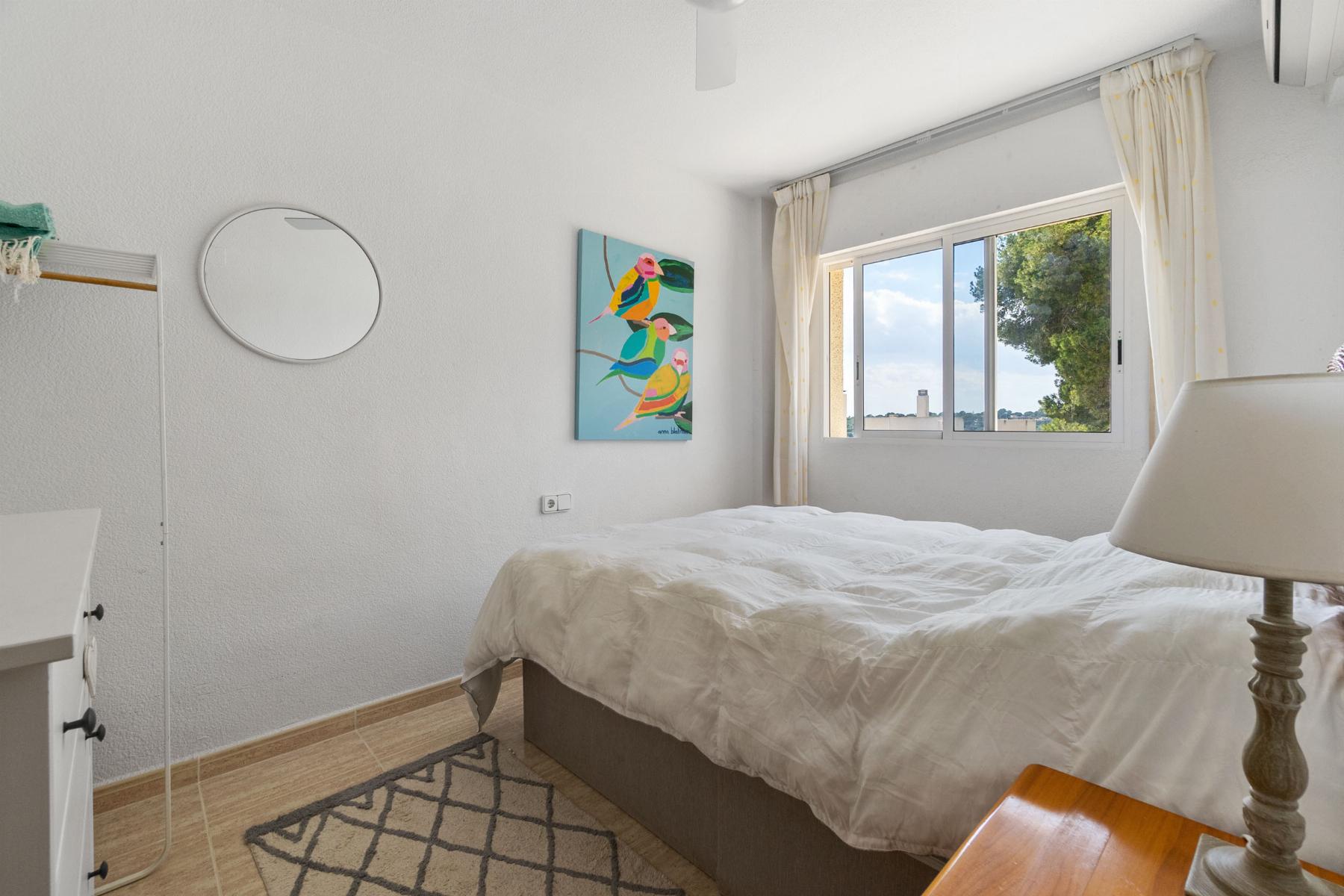Verkoop van kleine villa in Orihuela Costa