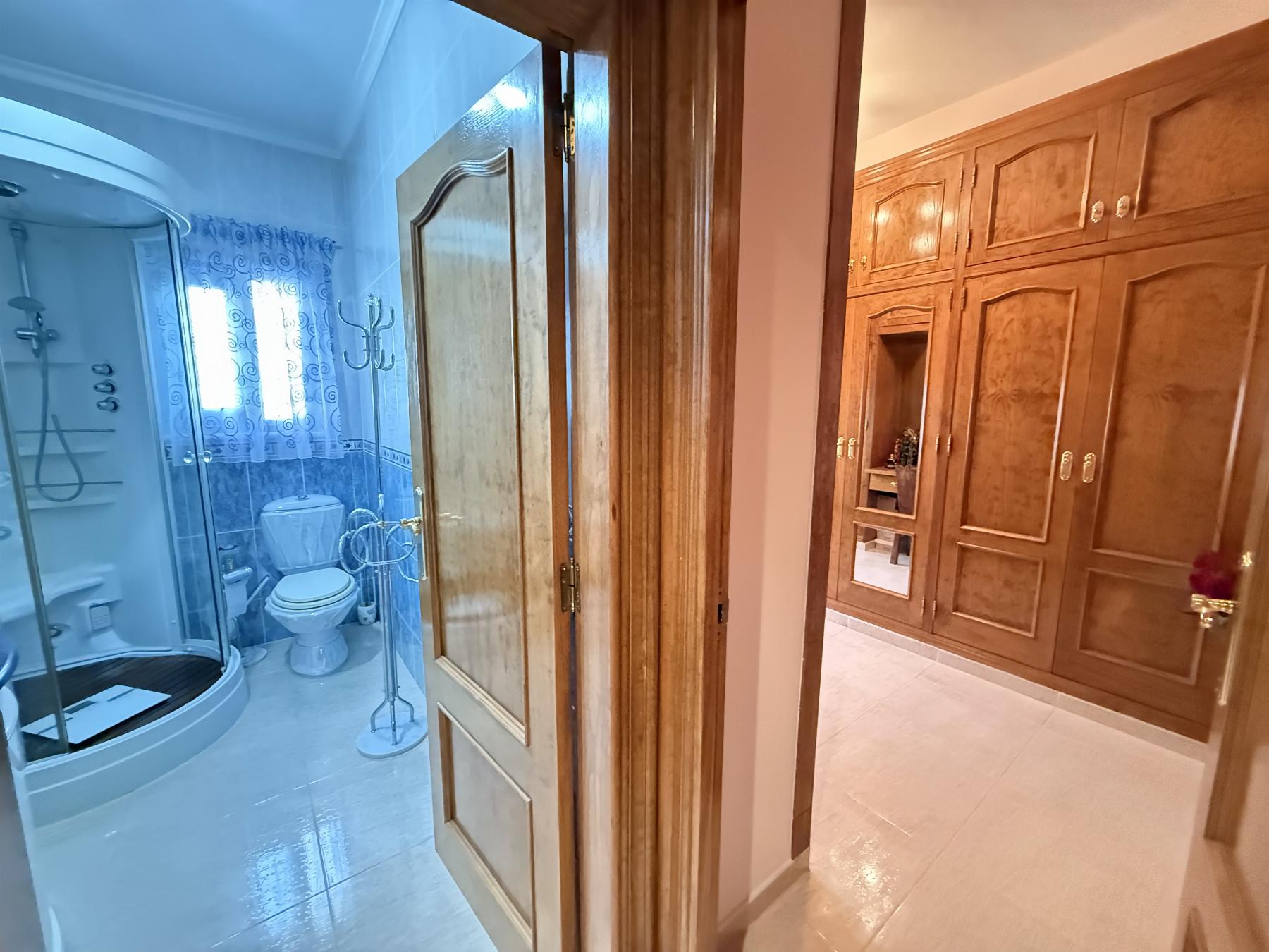 Verkoop van kleine villa in Orihuela Costa