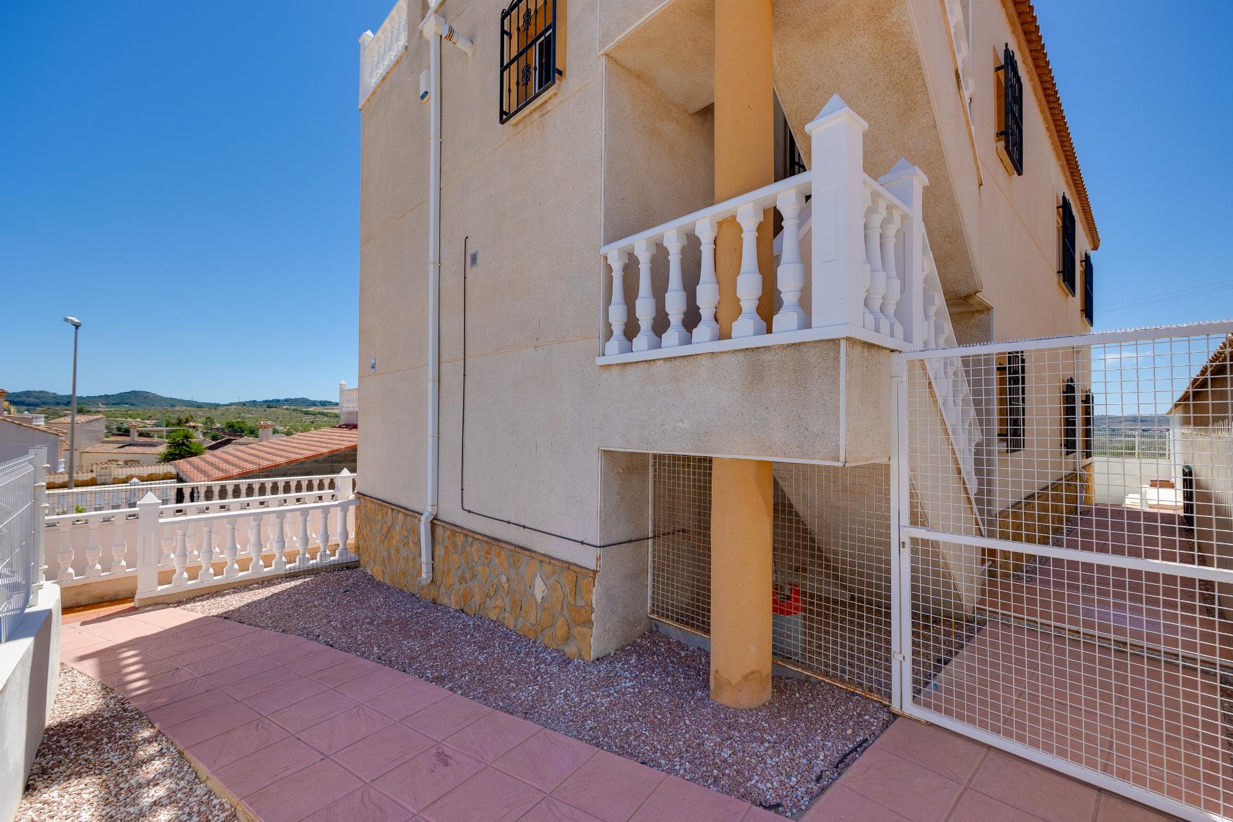 Venta de villa en San Miguel de Salinas