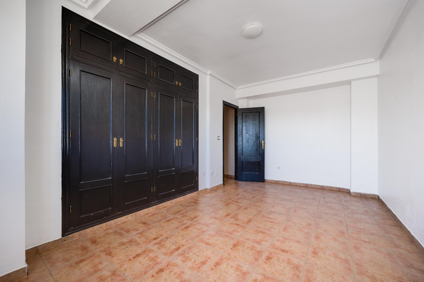 Venta de villa en San Miguel de Salinas