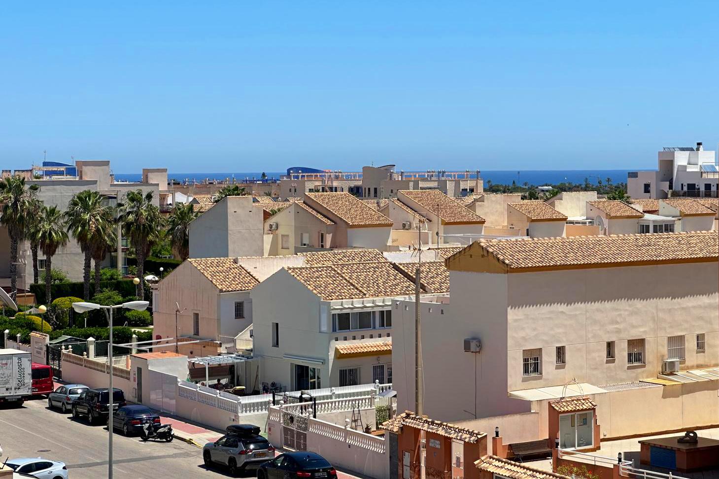 For sale of apartment in Orihuela Costa