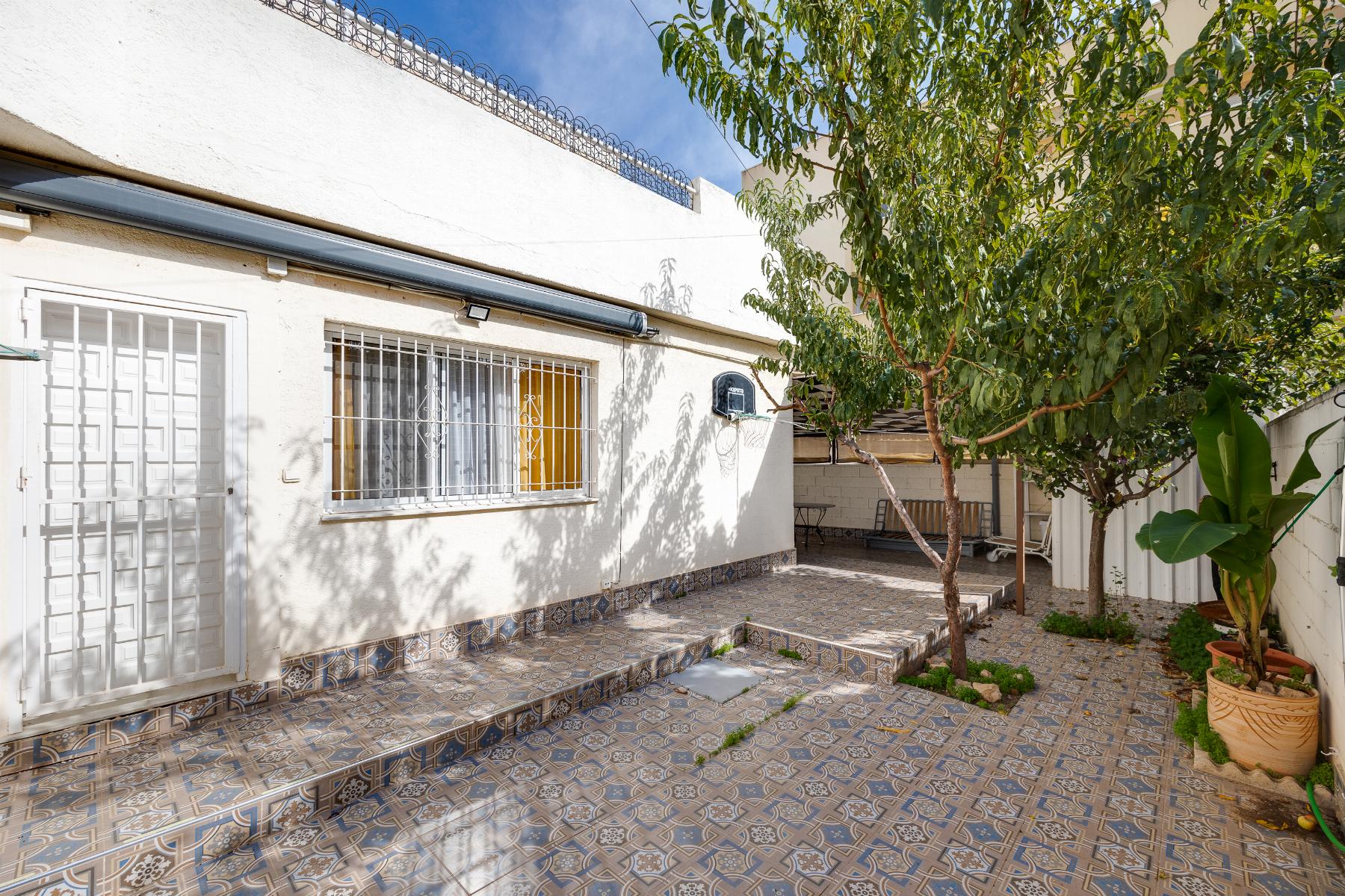 Venta de chalet en Orihuela Costa