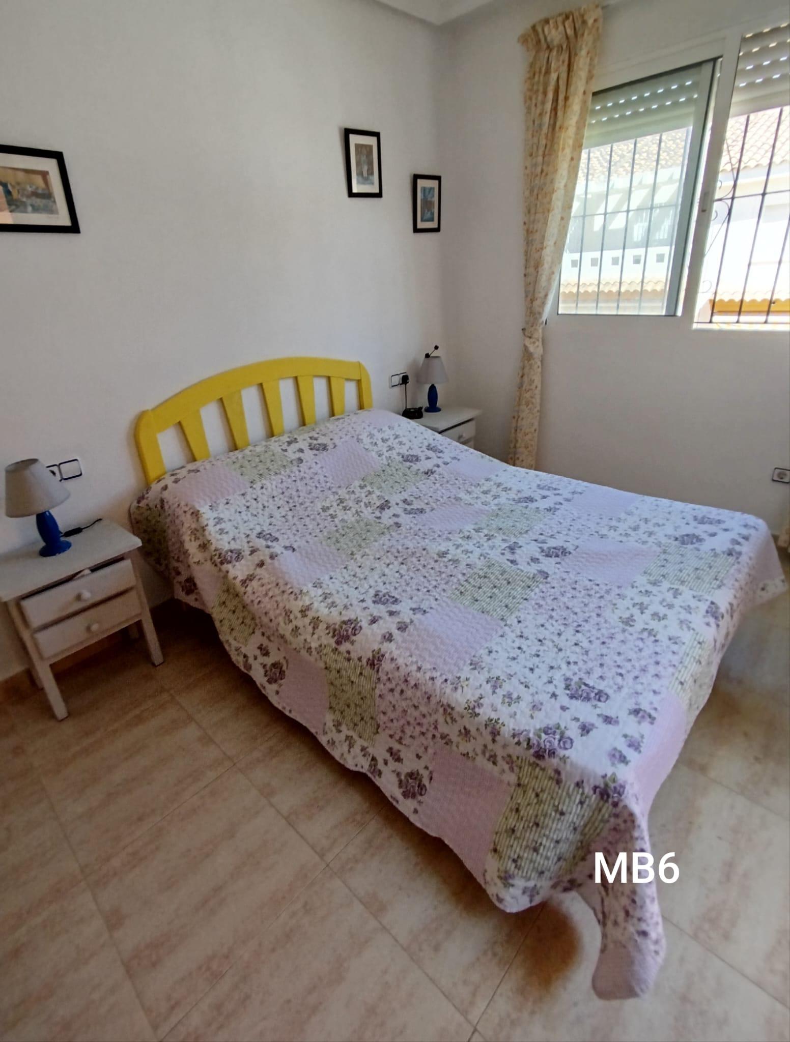 Venta de chalet en Orihuela Costa