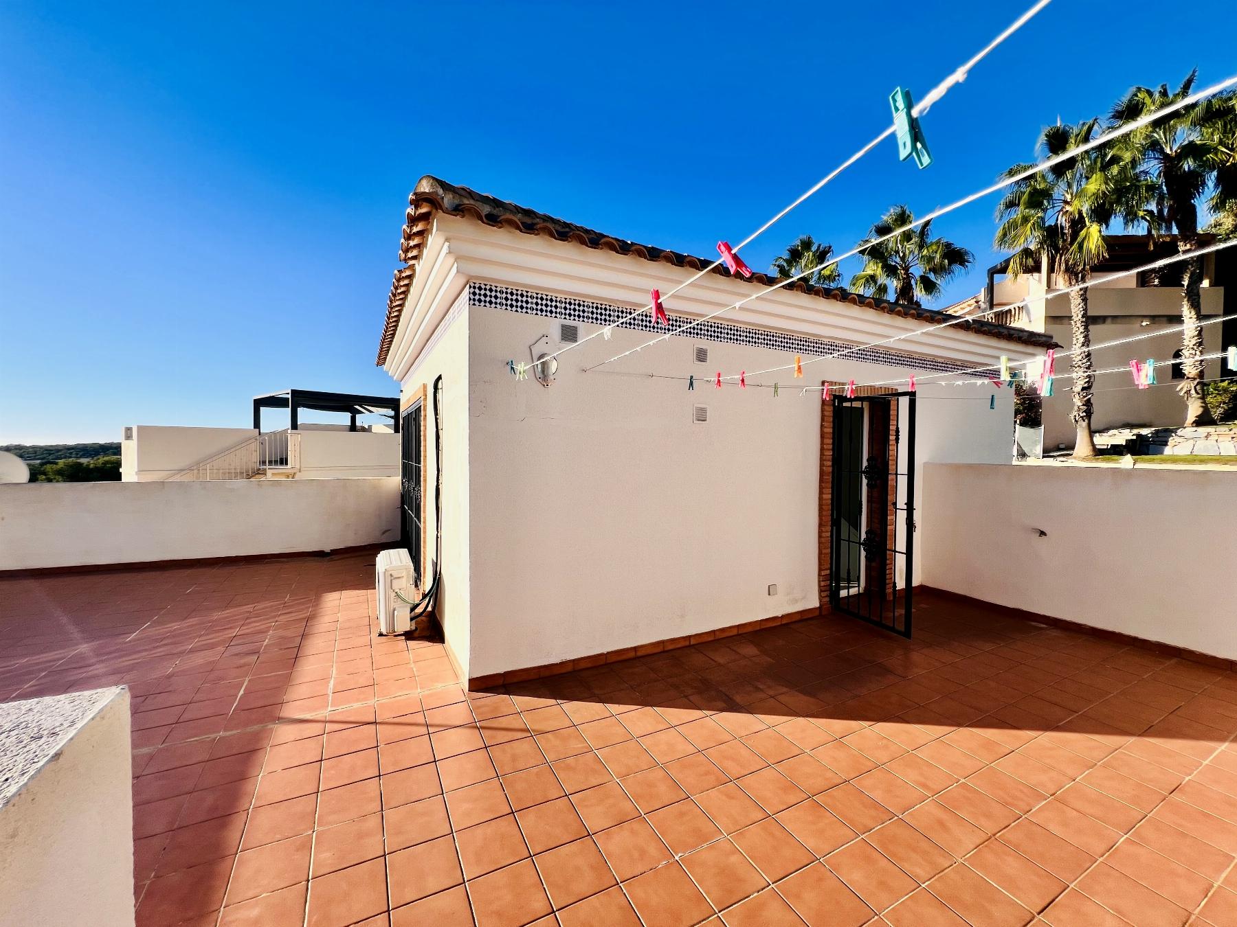 Venta de chalet en Orihuela Costa