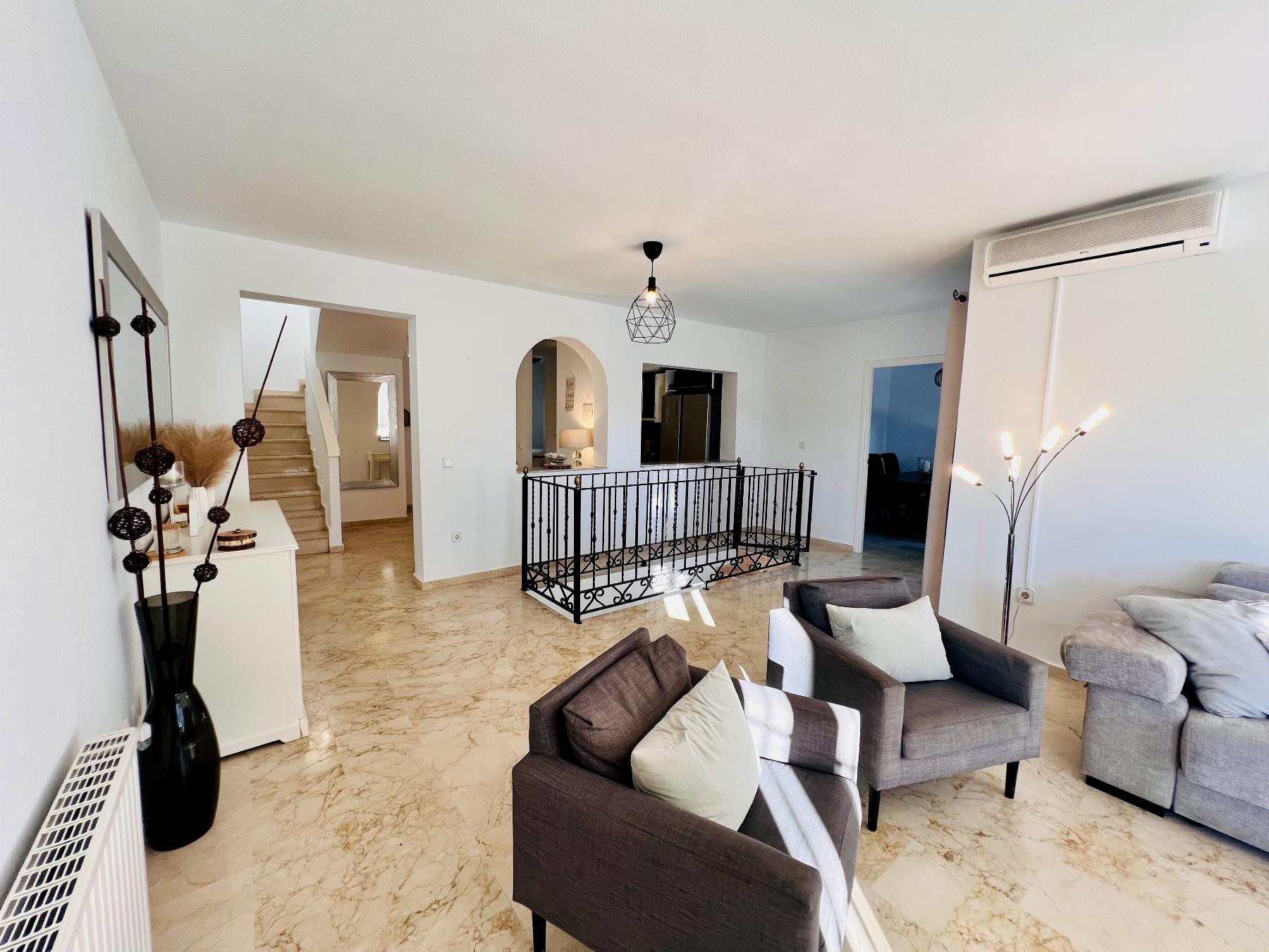 Venta de chalet en Orihuela Costa