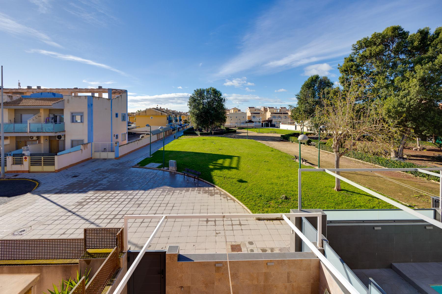 Venta de chalet en Pilar de la Horadada