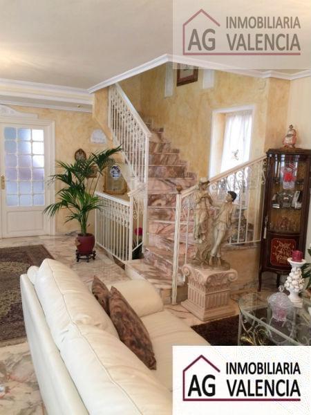 For sale of chalet in Puig