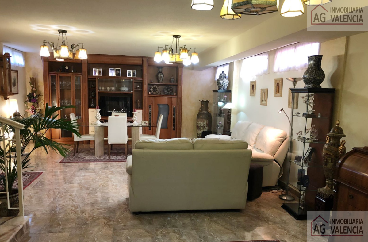 For sale of chalet in Puig