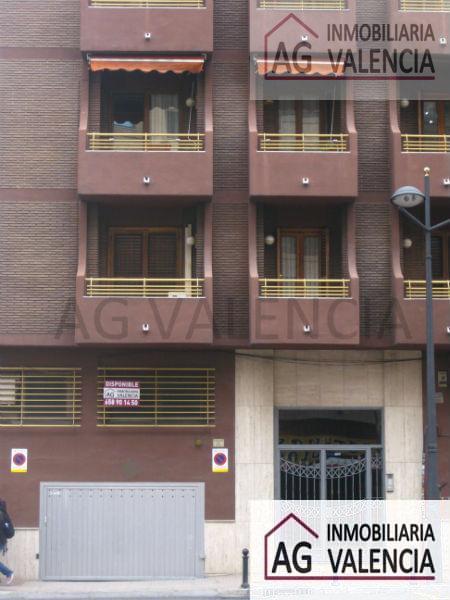 For rent of office in Valencia