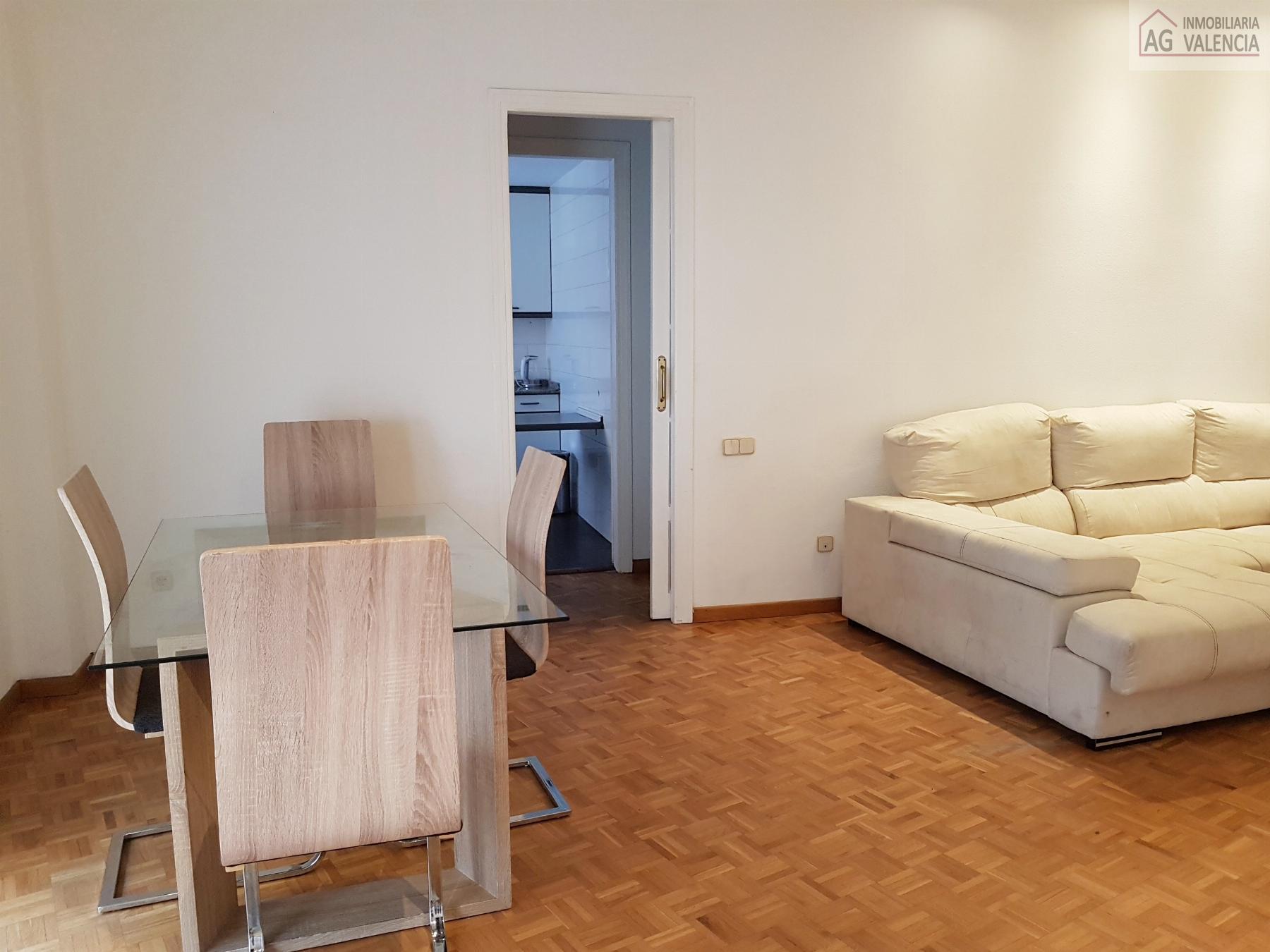 For rent of flat in Valencia