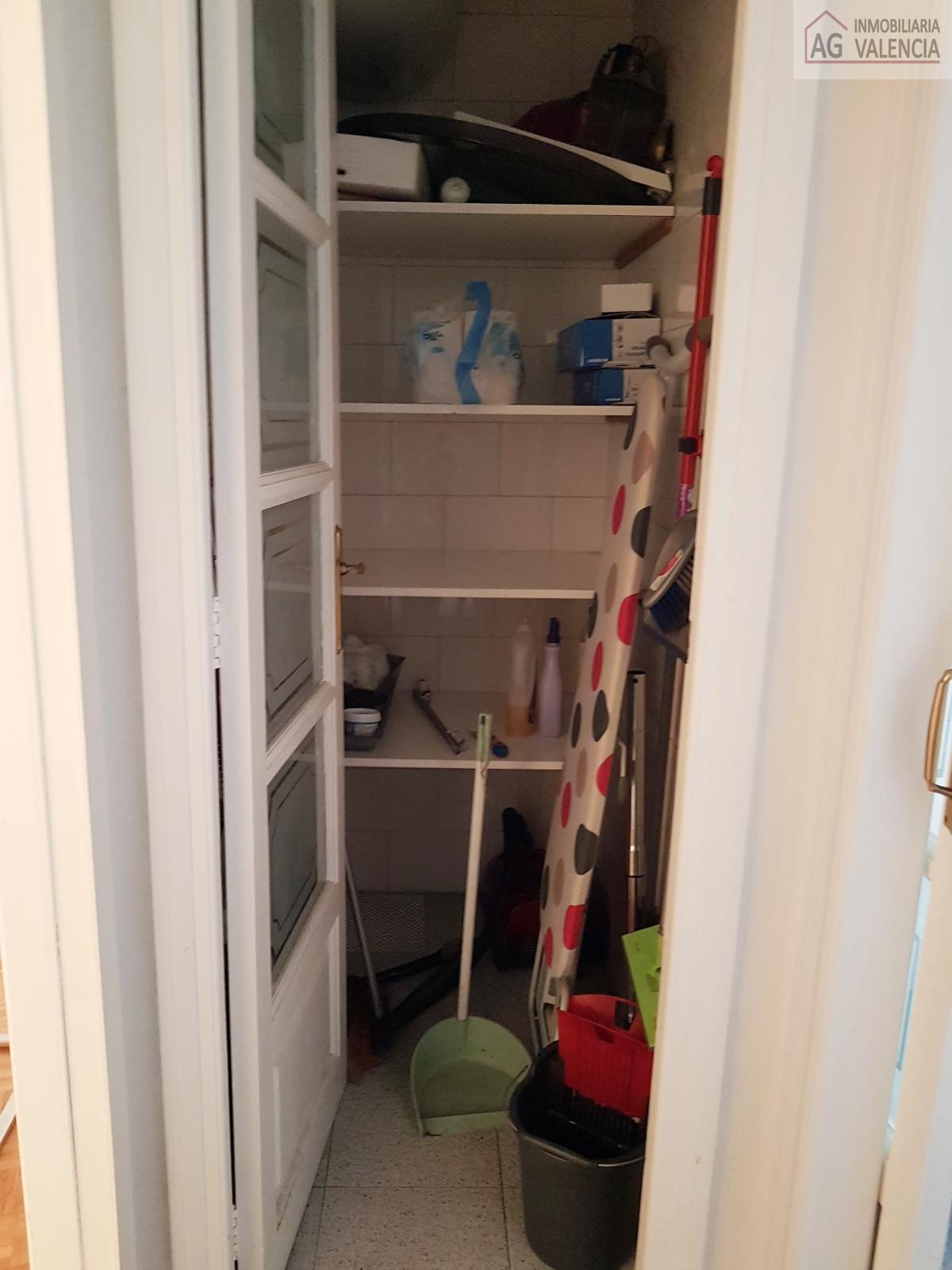 For rent of flat in Valencia