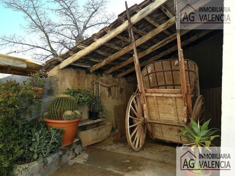 Продажа от

 Шалет

 на Valencia