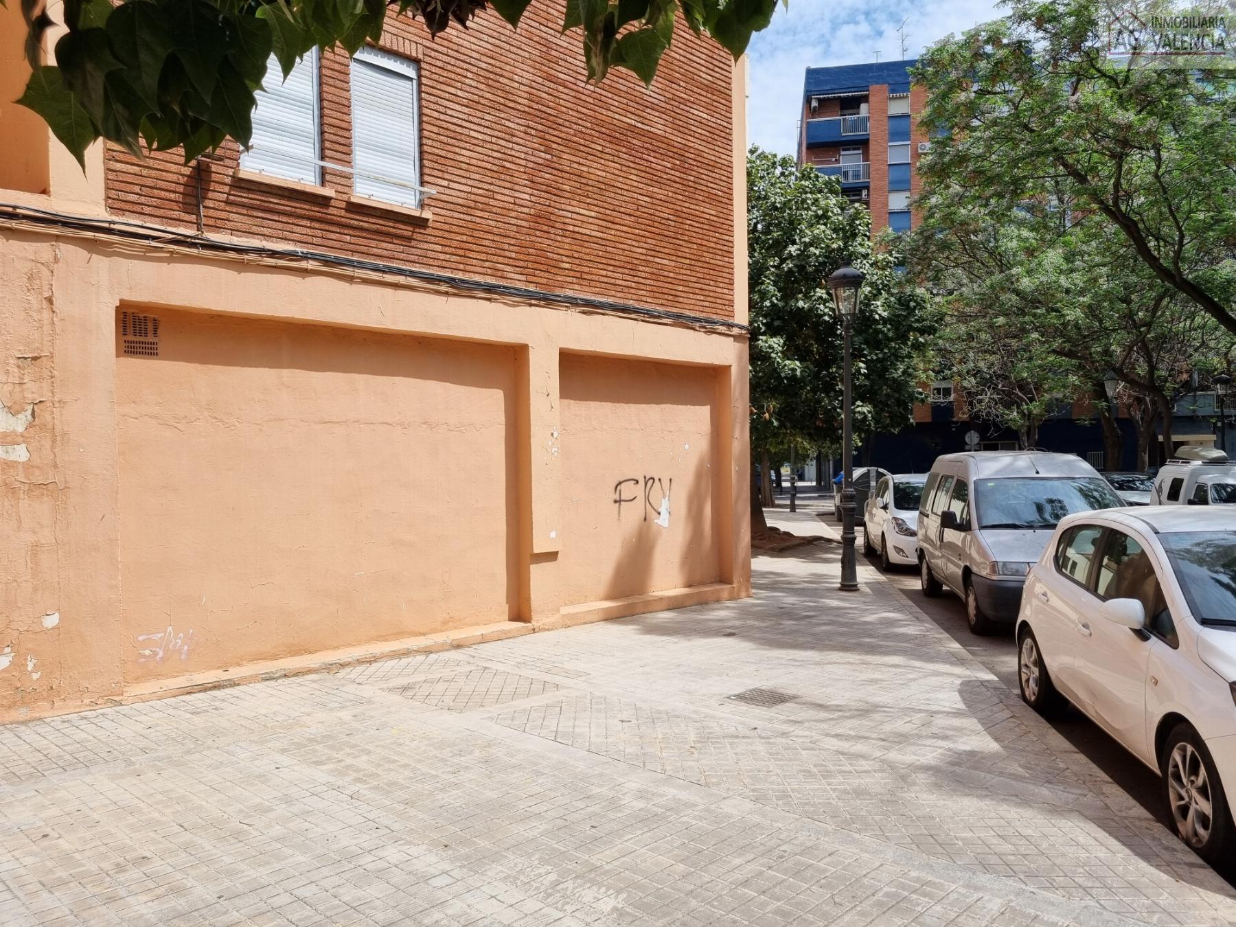 Venta de local comercial en Valencia