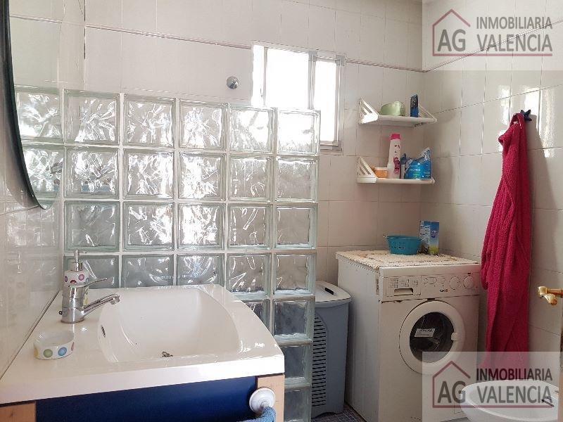 For sale of chalet in Pedralba