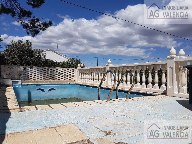 For sale of chalet in Pedralba