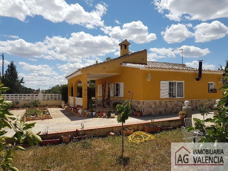 Venta de chalet en Pedralba