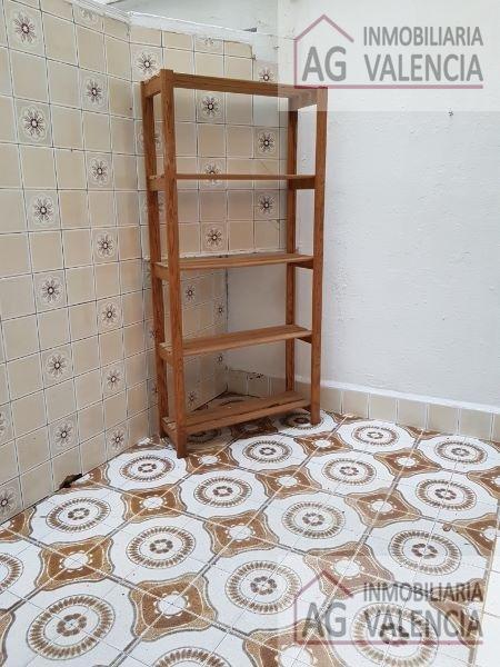 For rent of flat in Valencia