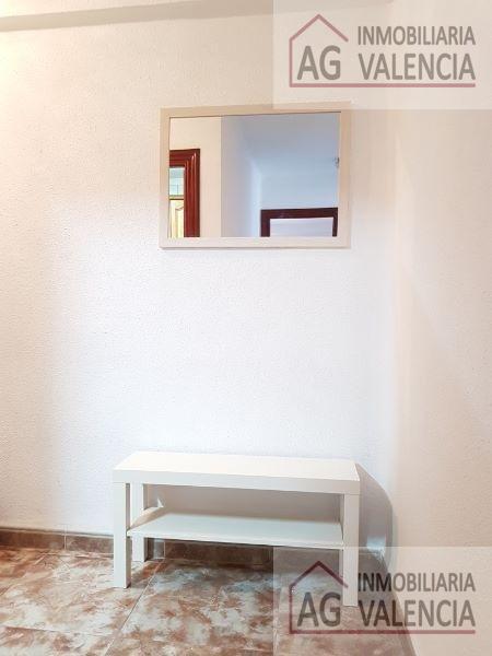 For rent of flat in Valencia