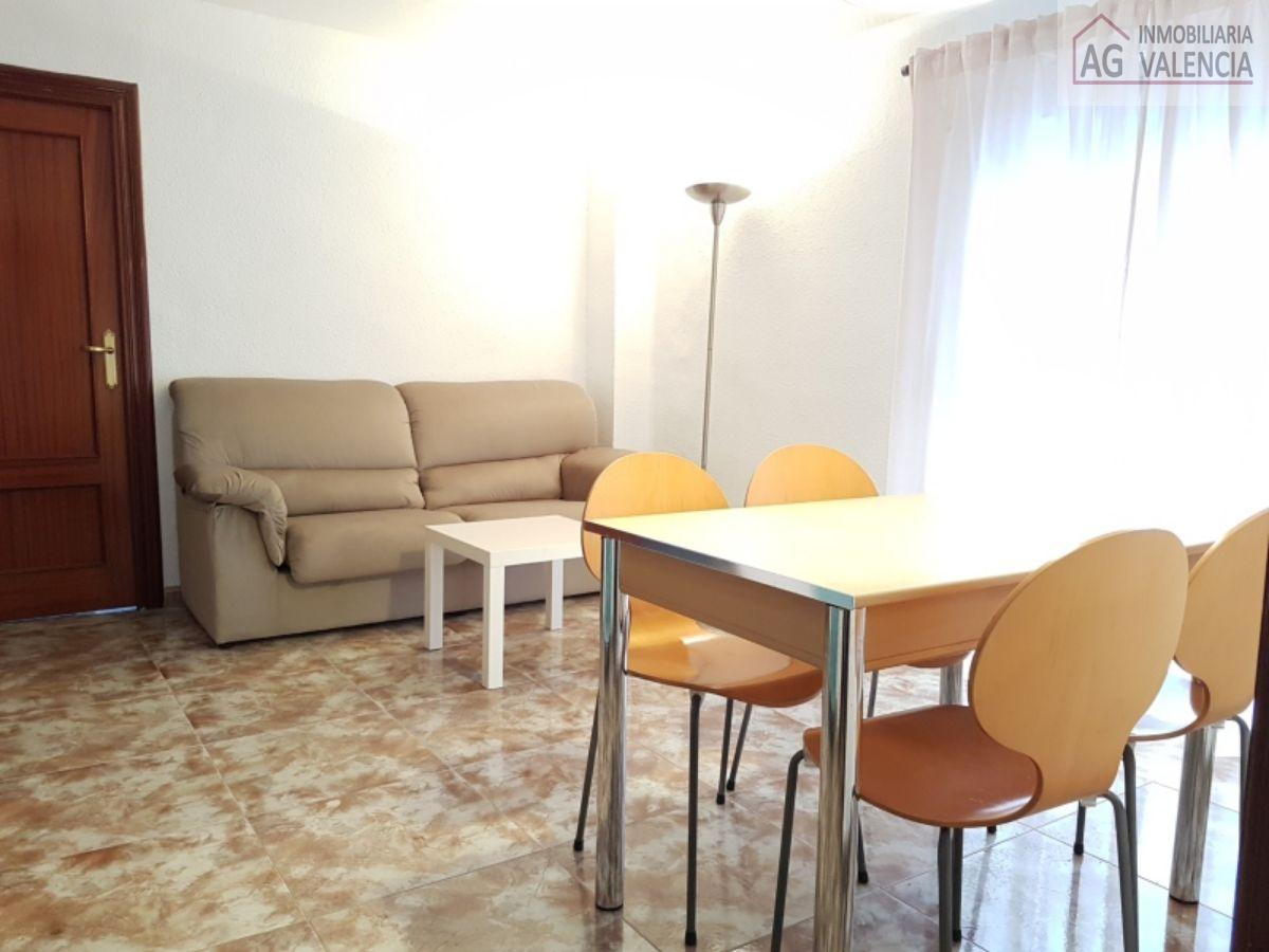 For rent of flat in Valencia
