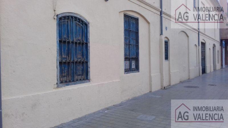 For rent of industrial plant/warehouse in Valencia