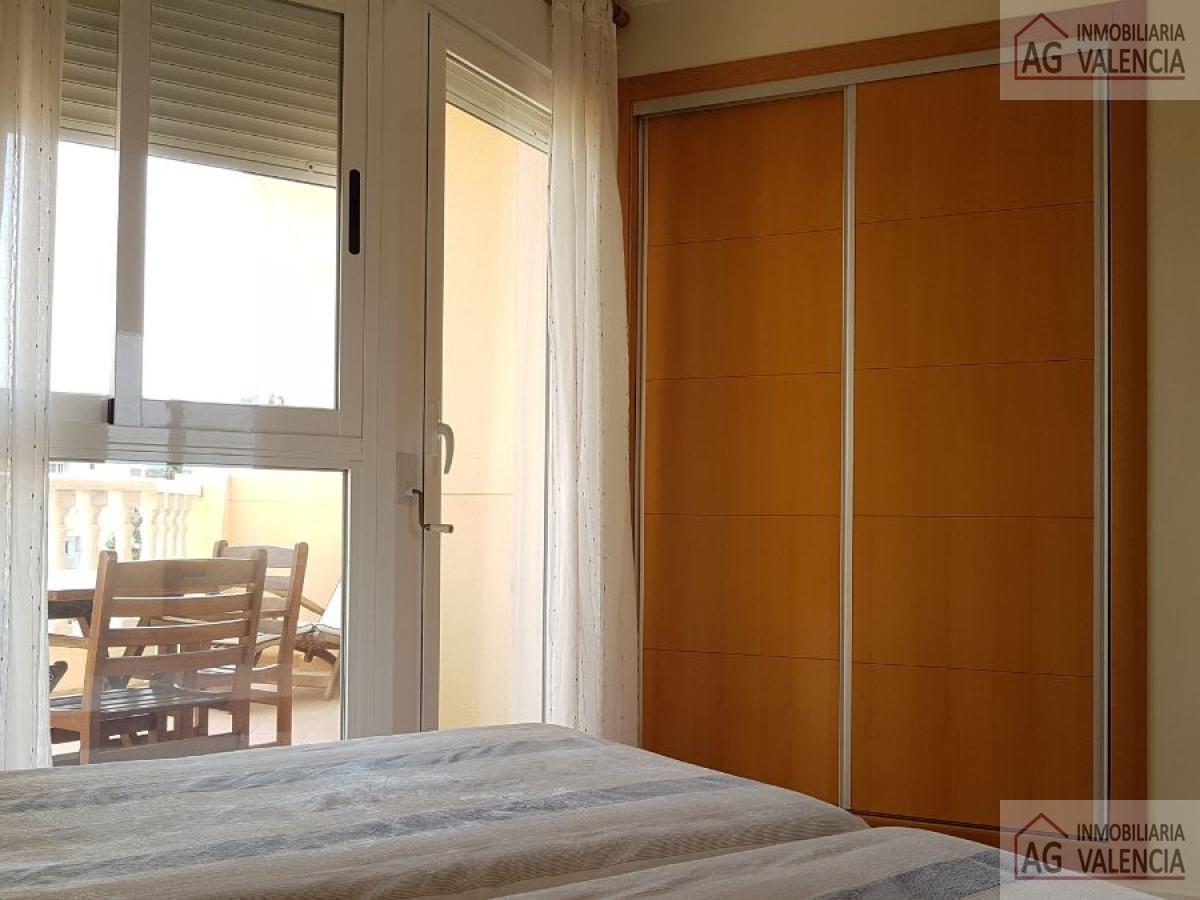 For sale of apartment in Dénia