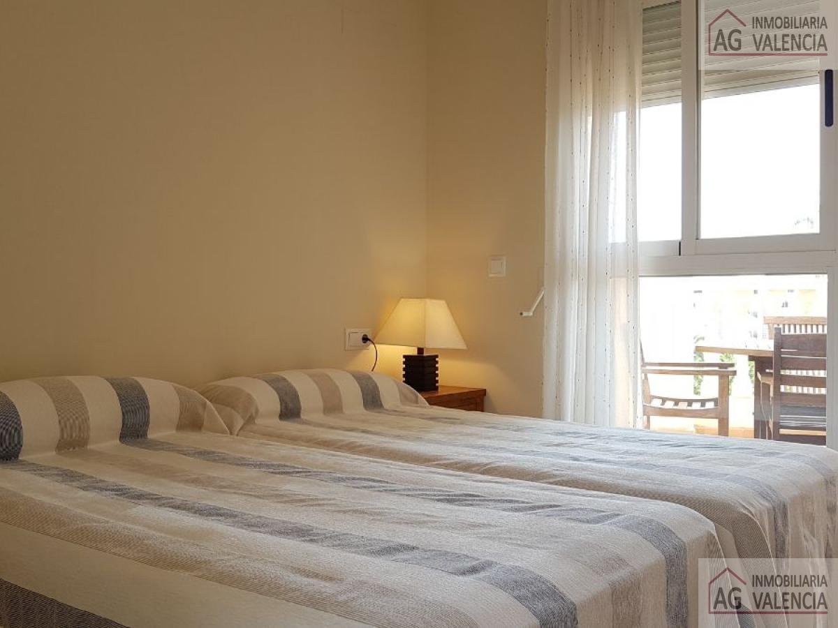For sale of apartment in Dénia