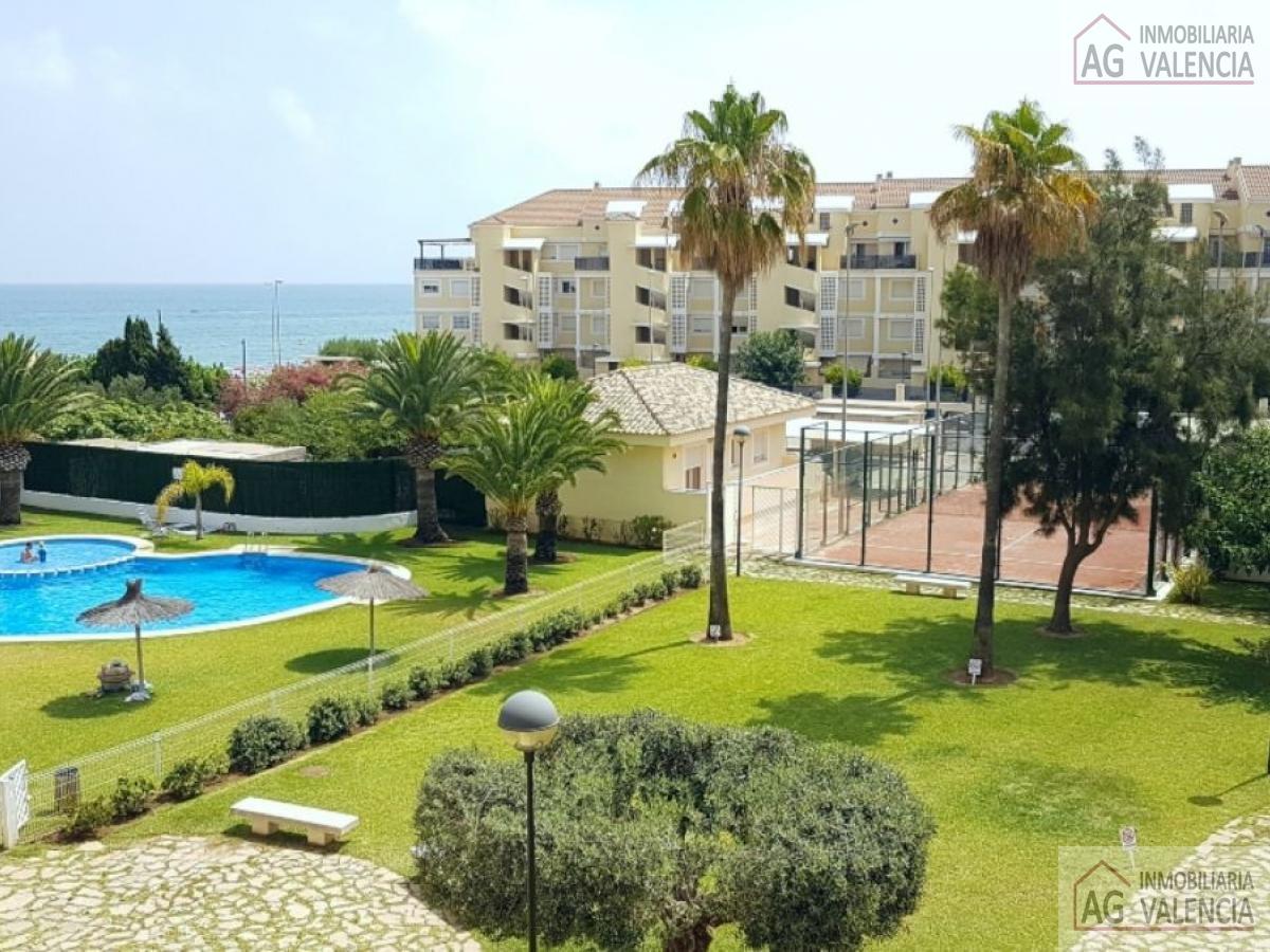 For sale of apartment in Dénia