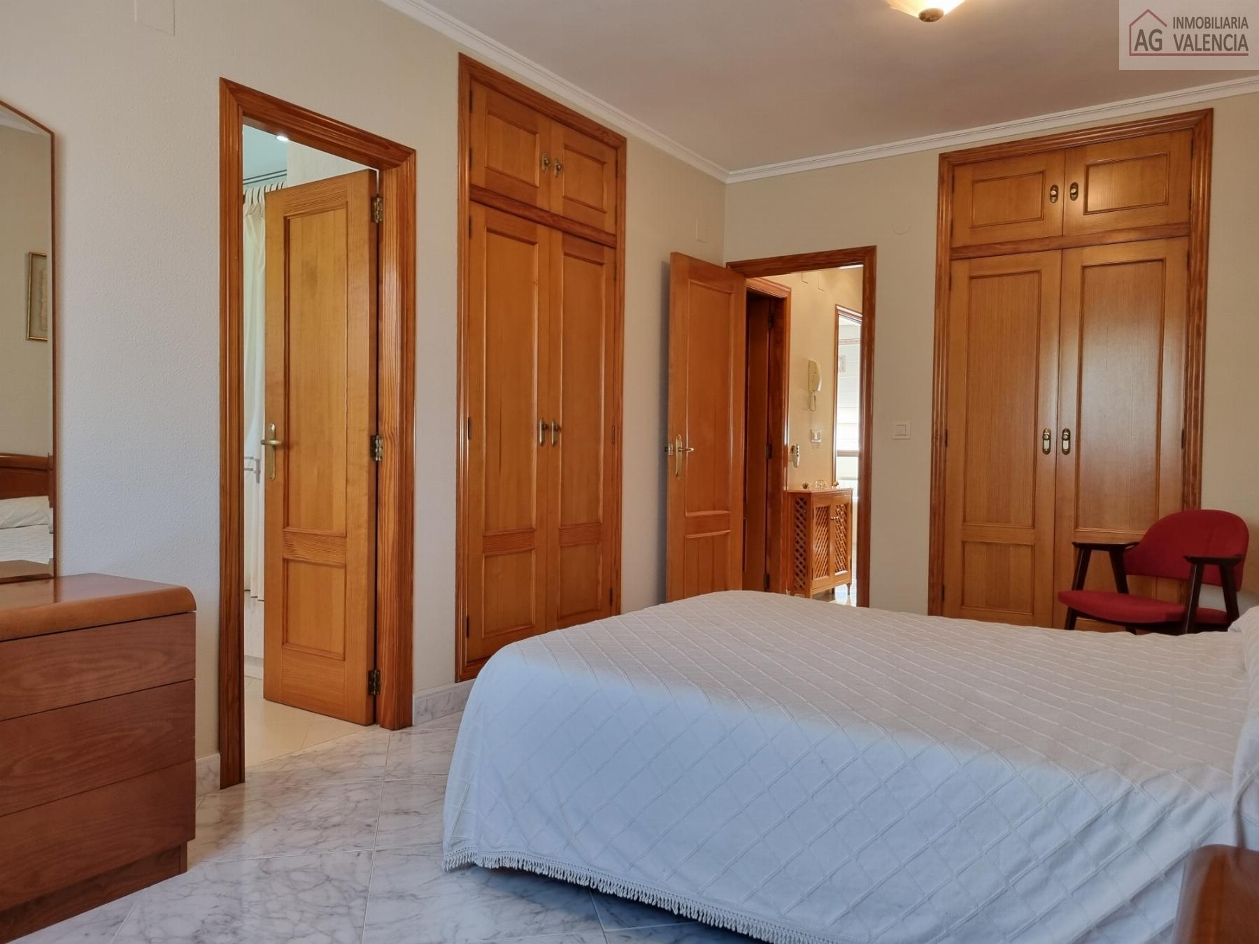 For sale of chalet in Puçol